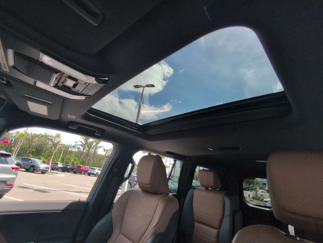 Used 2024 Gray Lexus Luxury image 19