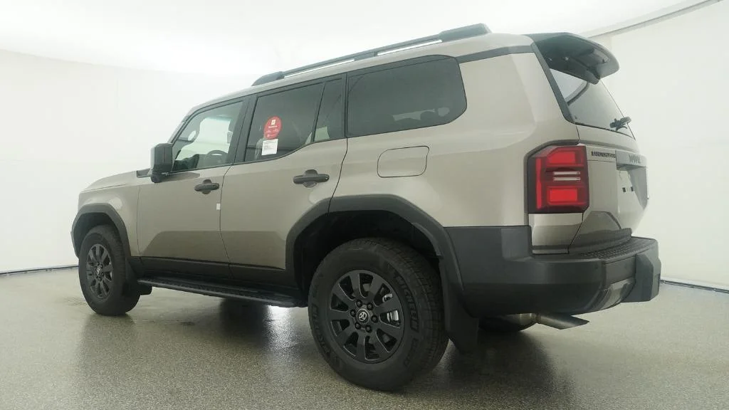 New 2027 Meteor Shower Toyota Land Cruiser image 6