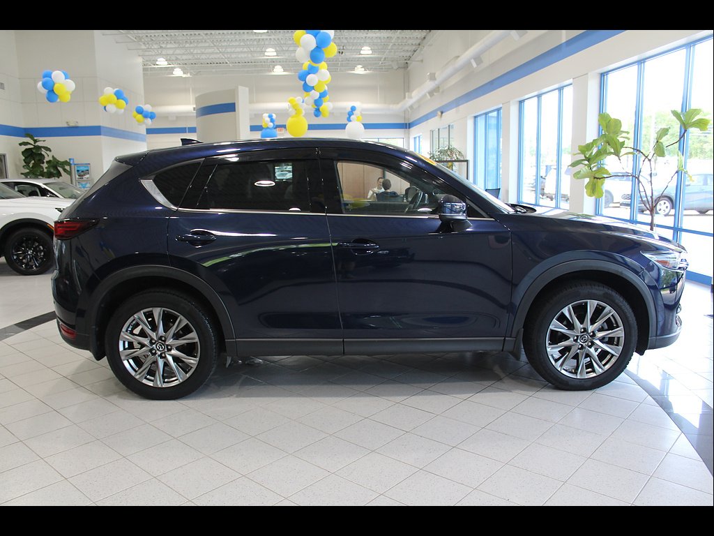 Used 2019 Deep Crystal Blue Mica Mazda Signature image 4