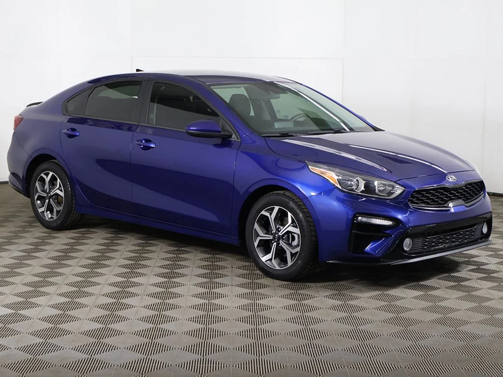 Used 2021 Kia Forte LXS with VIN 3KPF24AD8ME372924 for sale in Streetsboro, OH