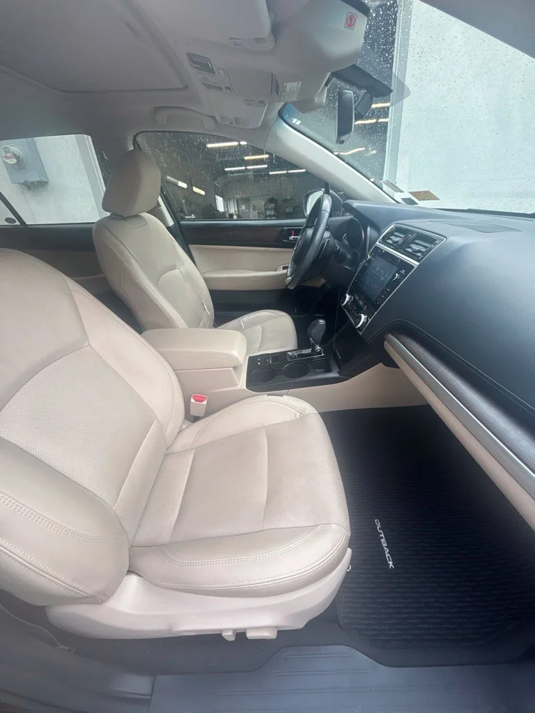 Used 2018 Black Subaru 2.5i image 24
