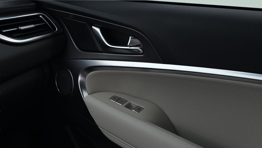 New 2026 Blue Genesis 3.3T Sport Prestige image 13