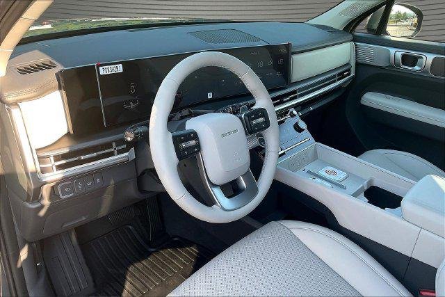 New 2027 Gray Hyundai SEL AWD image 7