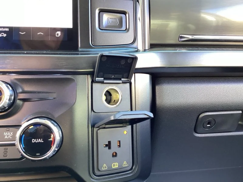 New 2027 Gray Ford Lariat image 35