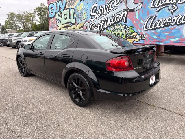 Used 2013 Black Dodge SXT image 4