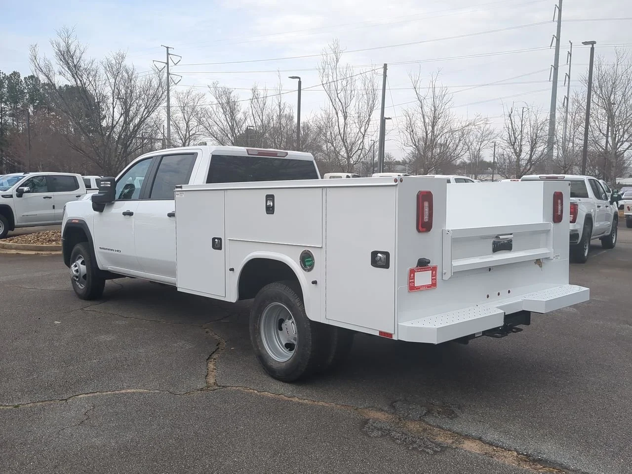 New 2026 Summit White GMC Pro image 6