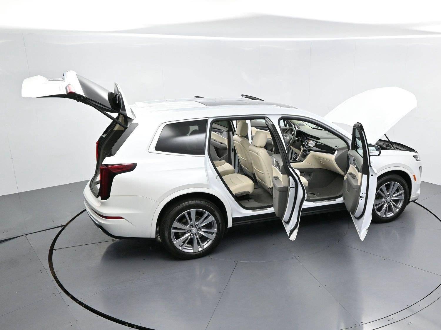 Used 2024 Crystal White Tricoat Cadillac Premium Luxury image 46