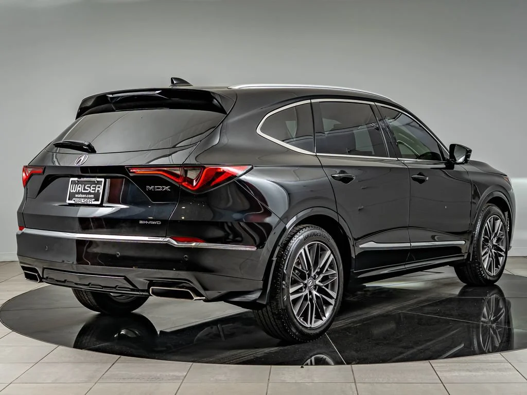 Certified Used 2025 Majestic Black Pearl Acura Advance Package image 5