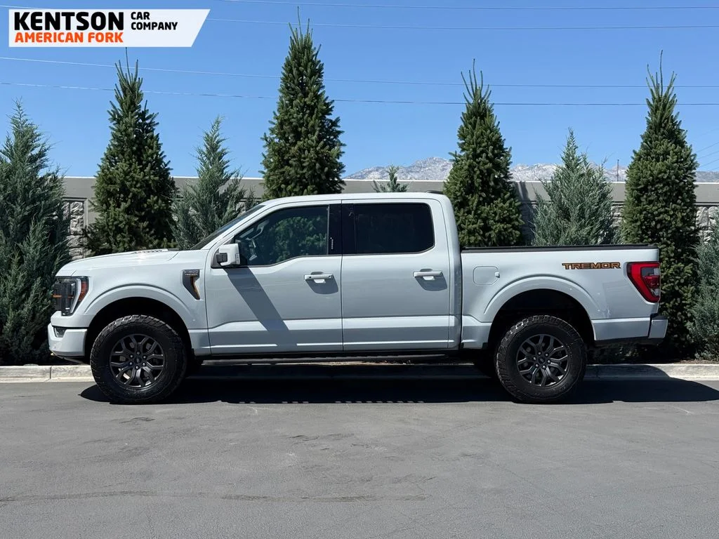 Used 2023 Gray Ford Tremor image 4