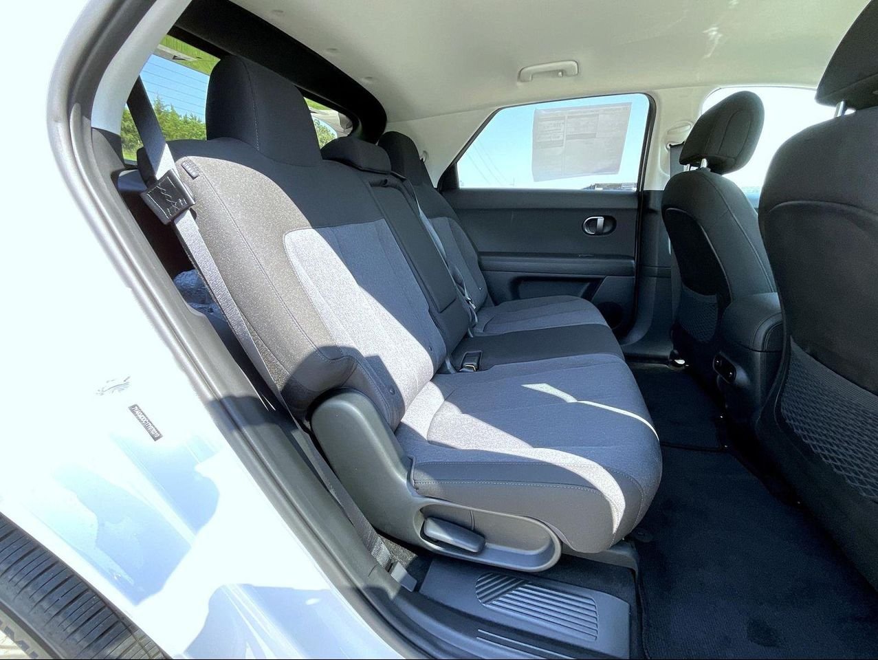 New 2026 White Hyundai SE image 19