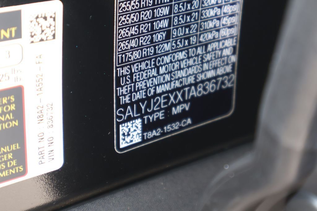 New 2026 Santorini Black Land Rover S image 27