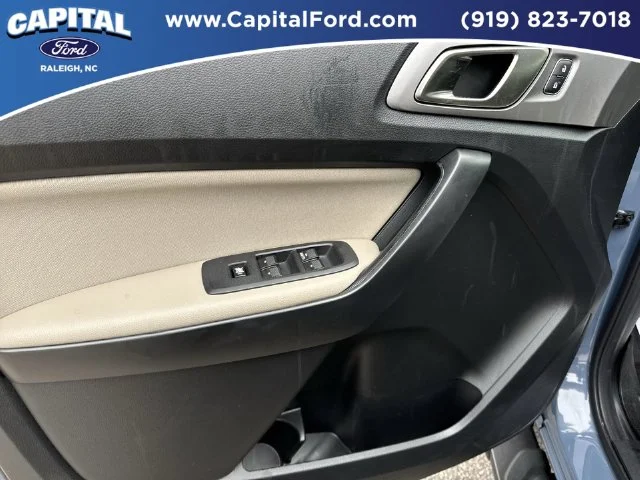 Used 2023 Gray Ford XLT image 20