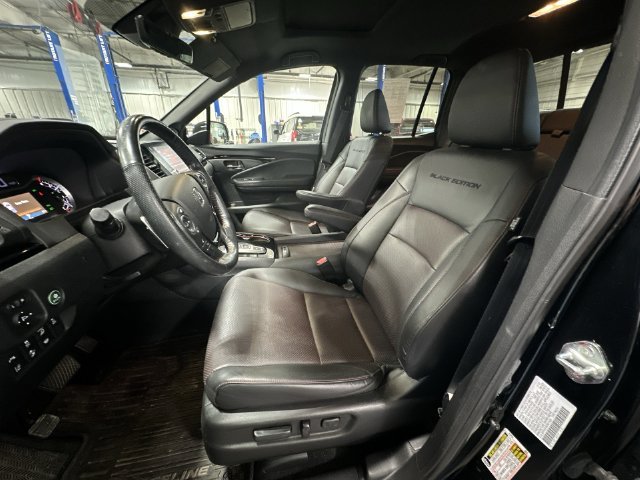 Certified Used 2023 Black Honda Black Edition image 17