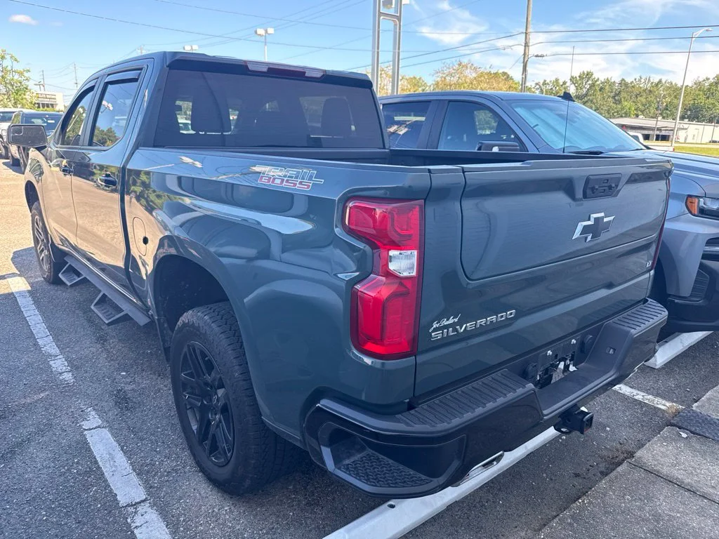 Used 2025 Gray Chevrolet LT Trail Boss image 3