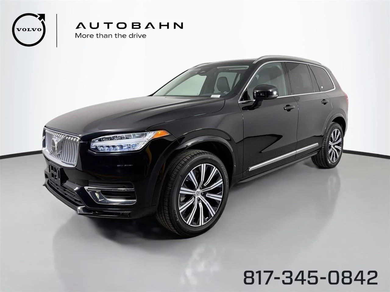 2025 Volvo XC90 B5 Core Bright 4WD's photo