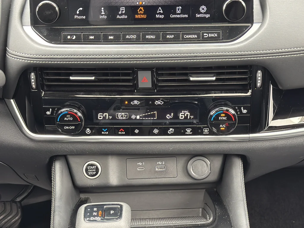 Used 2023 Gray Nissan SL image 22