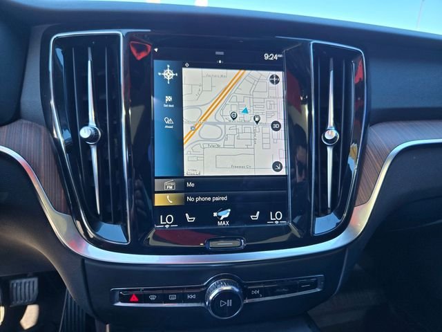 Used 2021 Gray Volvo T5 Momentum image 15