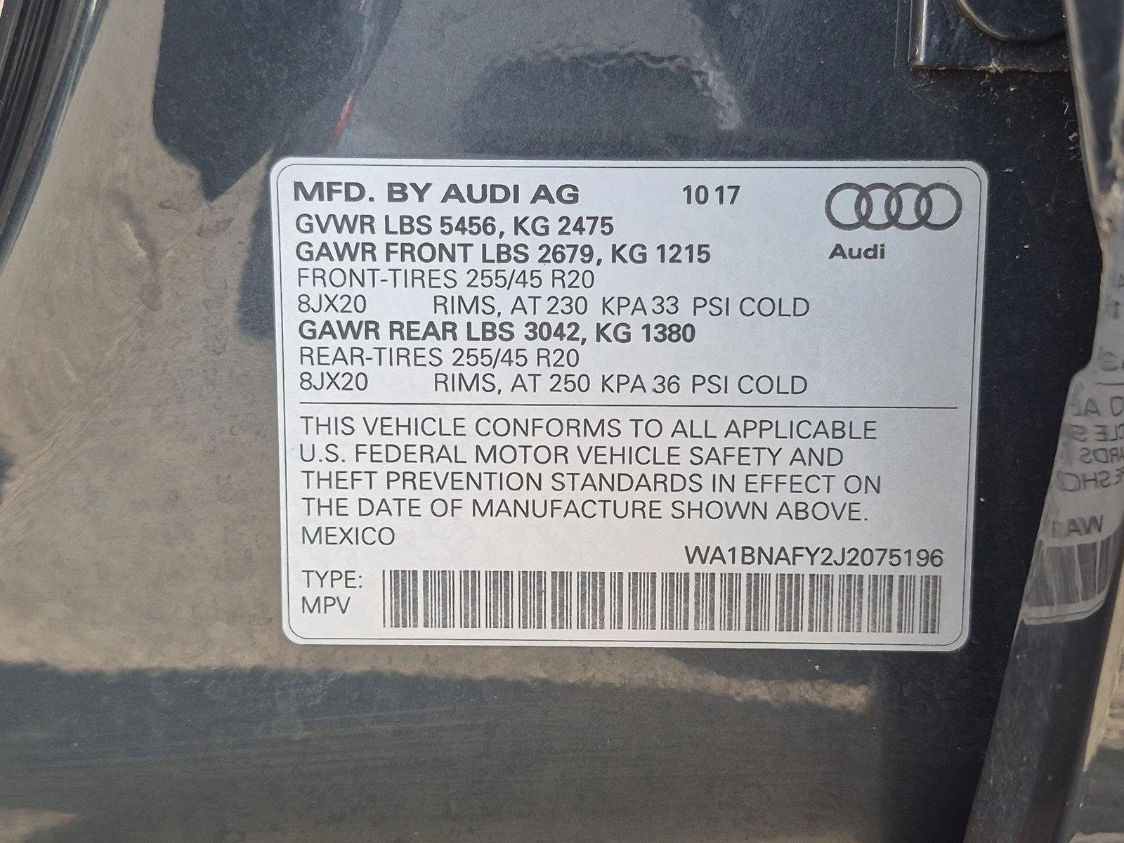 Used 2018 Silver/Gray Audi Premium Plus image 26