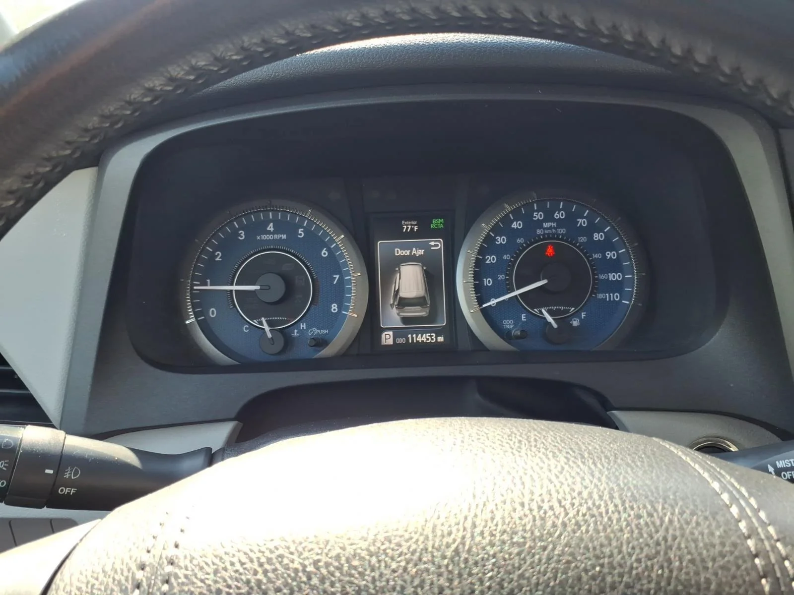 Used 2019 Midnight Black Metallic Toyota XLE image 25