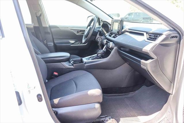Certified Used 2020 ICE CAP Toyota  image 20
