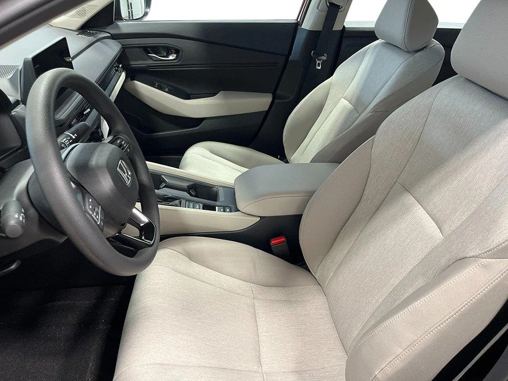 New 2026 Platinum White Pearl Honda SE image 15