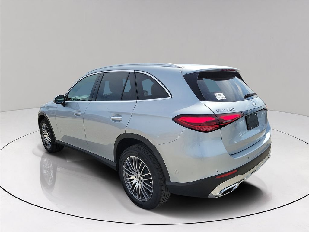 New 2027 Cirrus Silver Metallic Mercedes-Benz GLC 300 image 4
