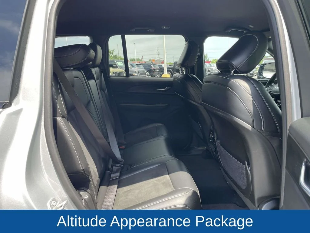 Used 2025 Silver Jeep Altitude image 18