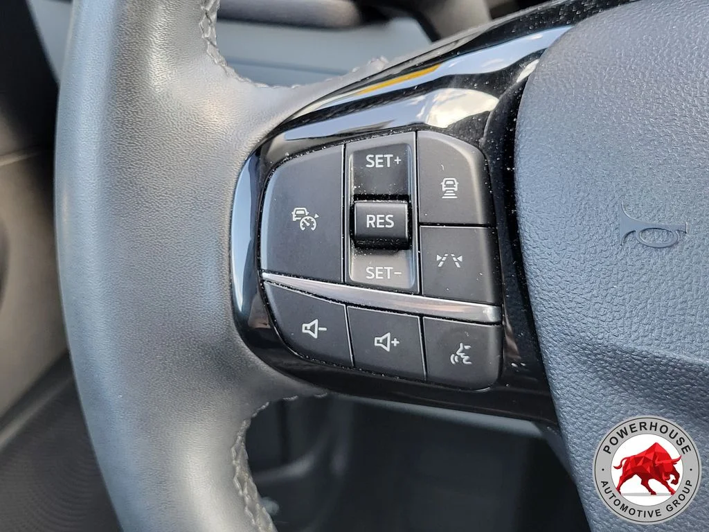 Used 2023 Gray Ford Active image 30