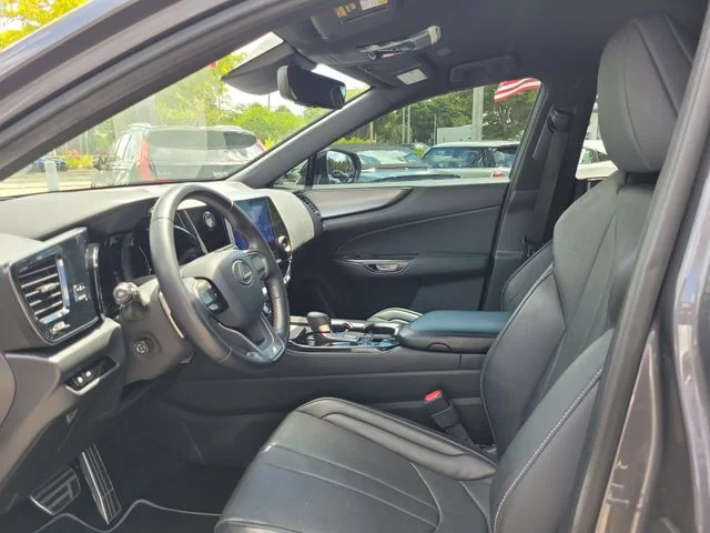 Used 2022 Gray Lexus 350 F SPORT Handling image 15
