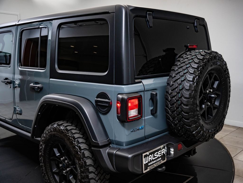 Used 2025 Anvil Clear Coat Jeep Willys 4xe image 18