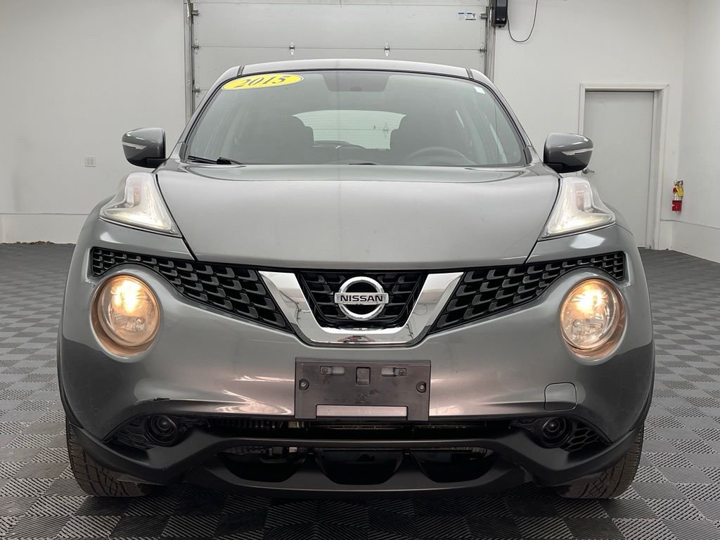 Used 2015 Gun Metallic Nissan S image 11