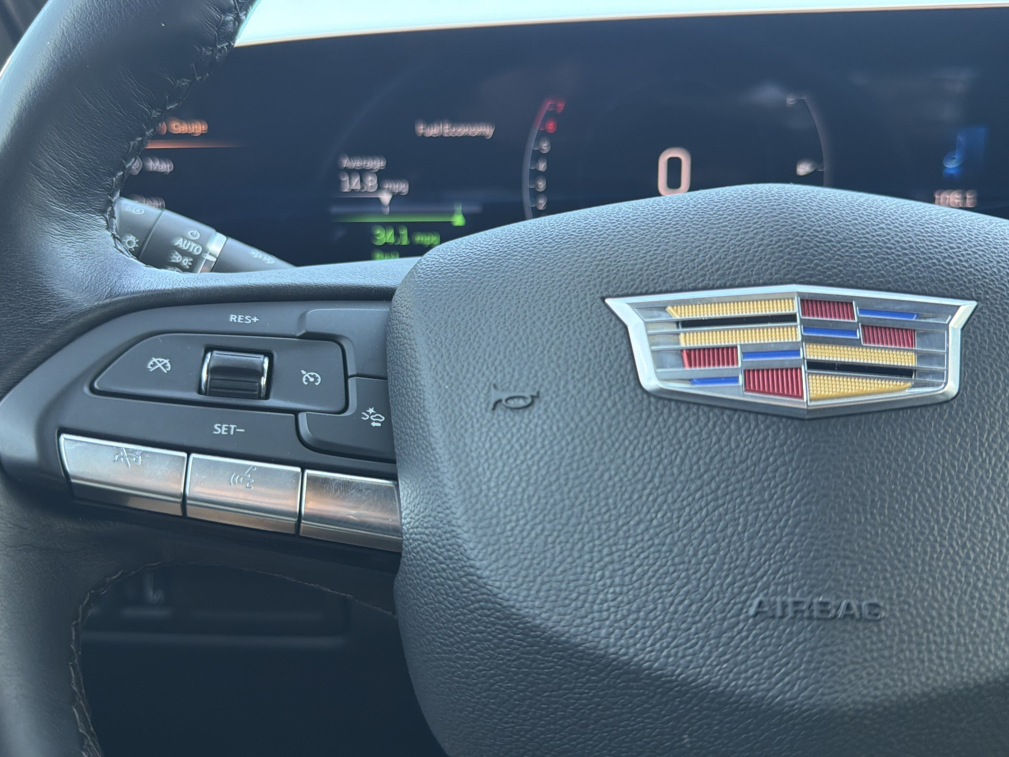Used 2025 Stellar Black Metallic Cadillac Premium Luxury image 27
