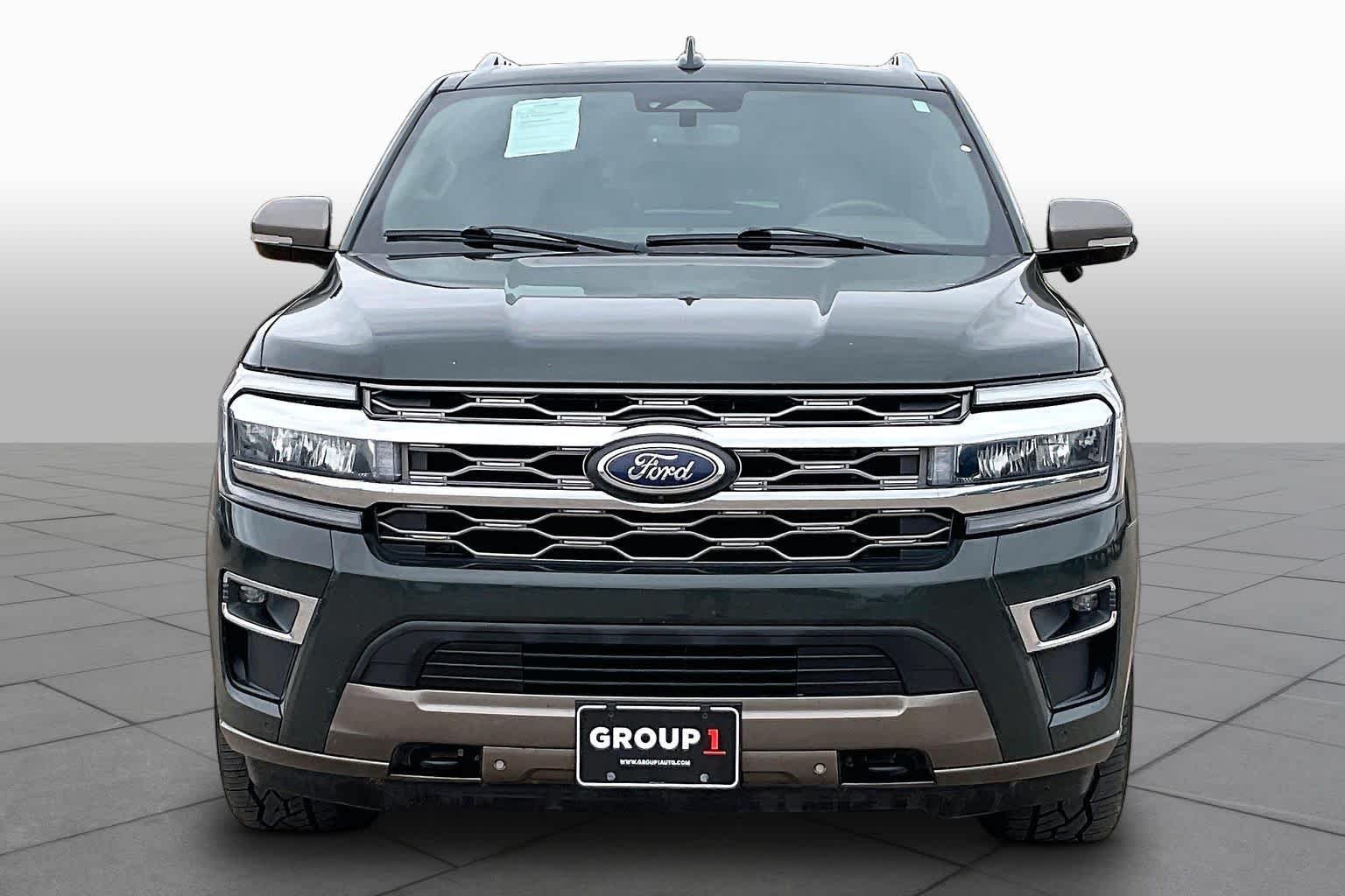Used 2022 Forged Green Metallic Ford King Ranch image 4