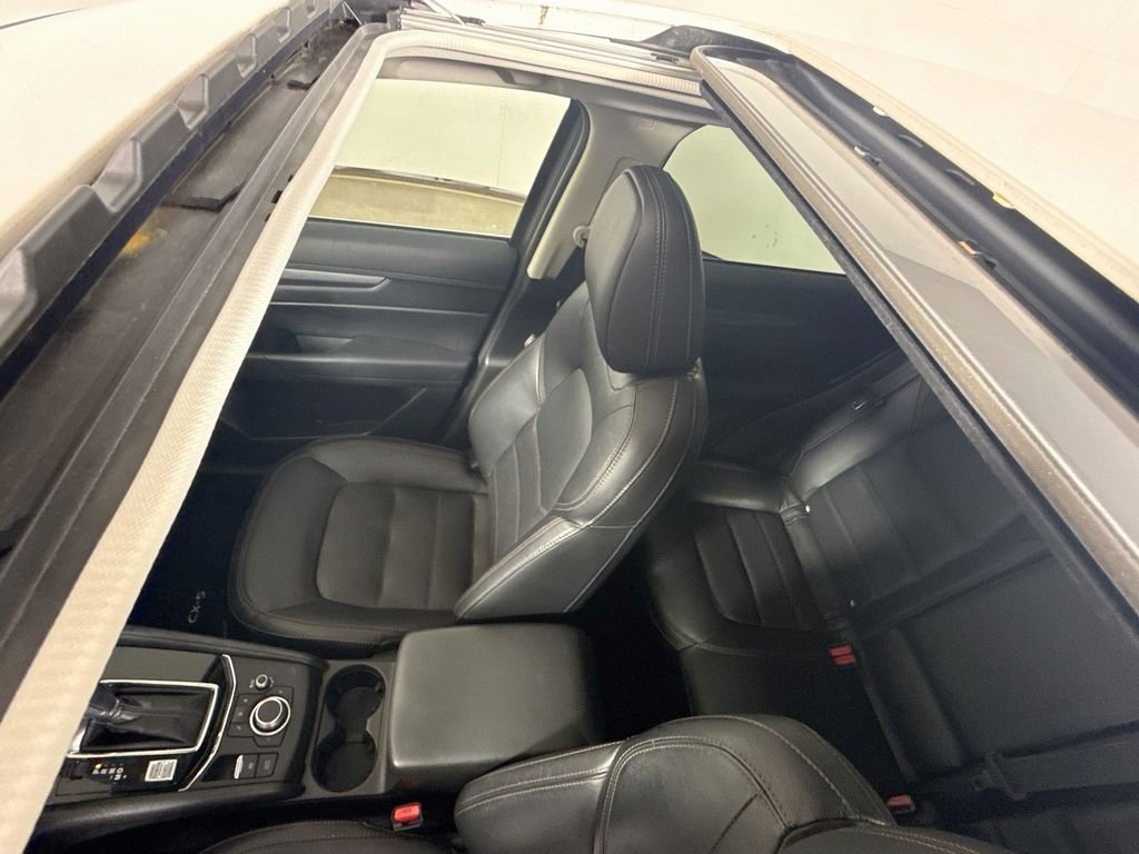 Used 2021 Snowflake White Pearl Mica Mazda Touring image 20