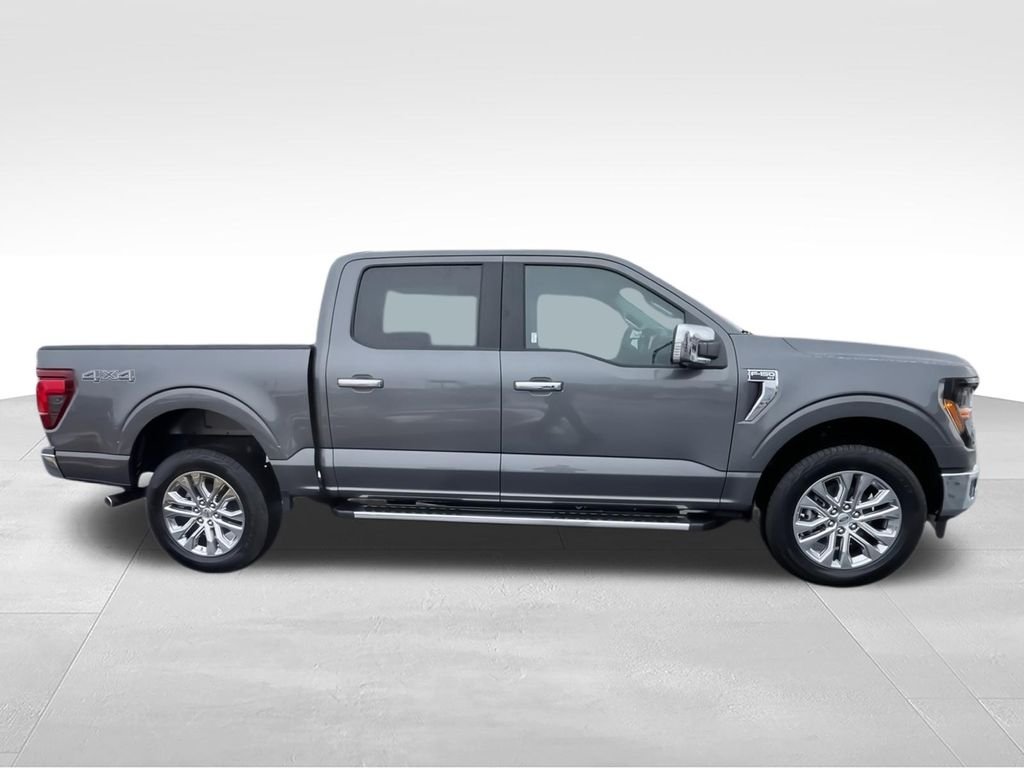2026 Ford F-150 XLT - Photo 9