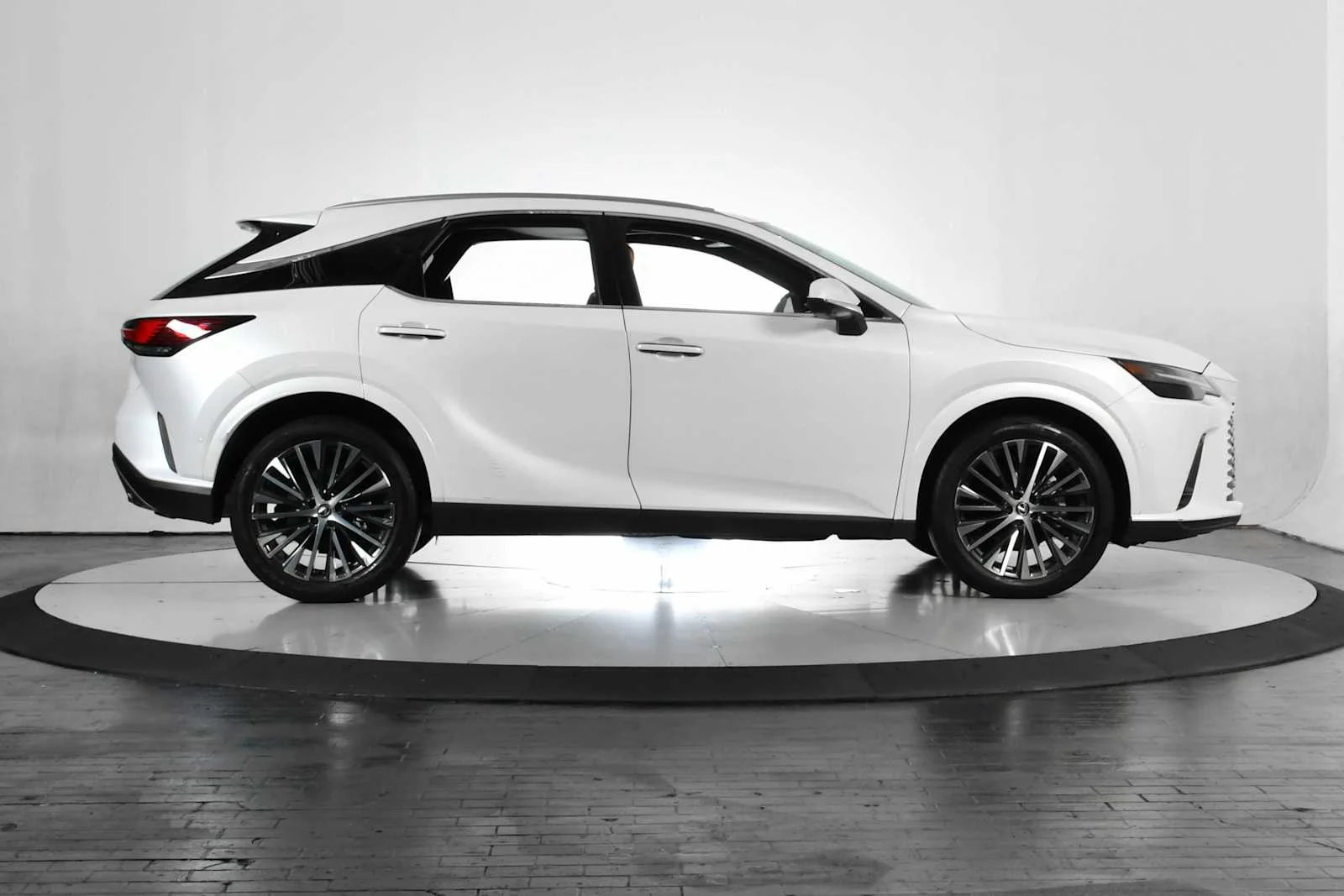 Certified Used 2024 EMINENT WHITE PEARL Lexus Premium Plus image 8