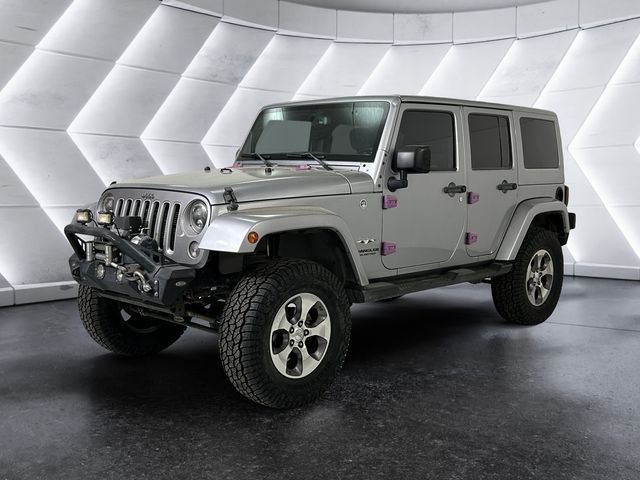 Used 2016 Silver Jeep Unlimited Sahara image 3