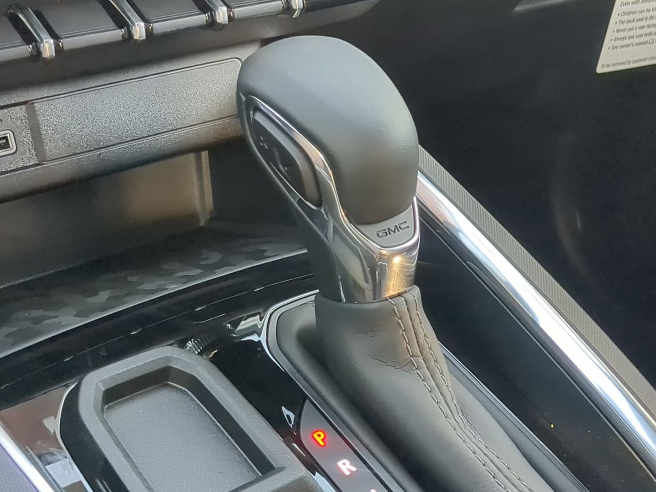 New 2026 Sterling Metallic GMC Elevation image 16