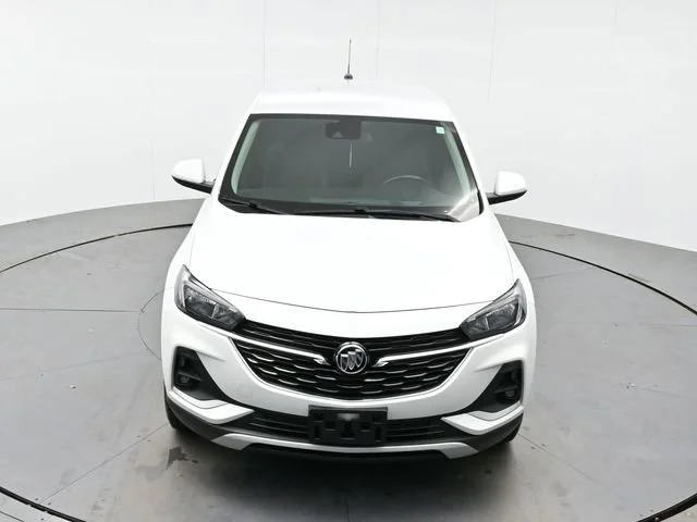 Used 2020 SUMMIT WHITE Buick Preferred image 32