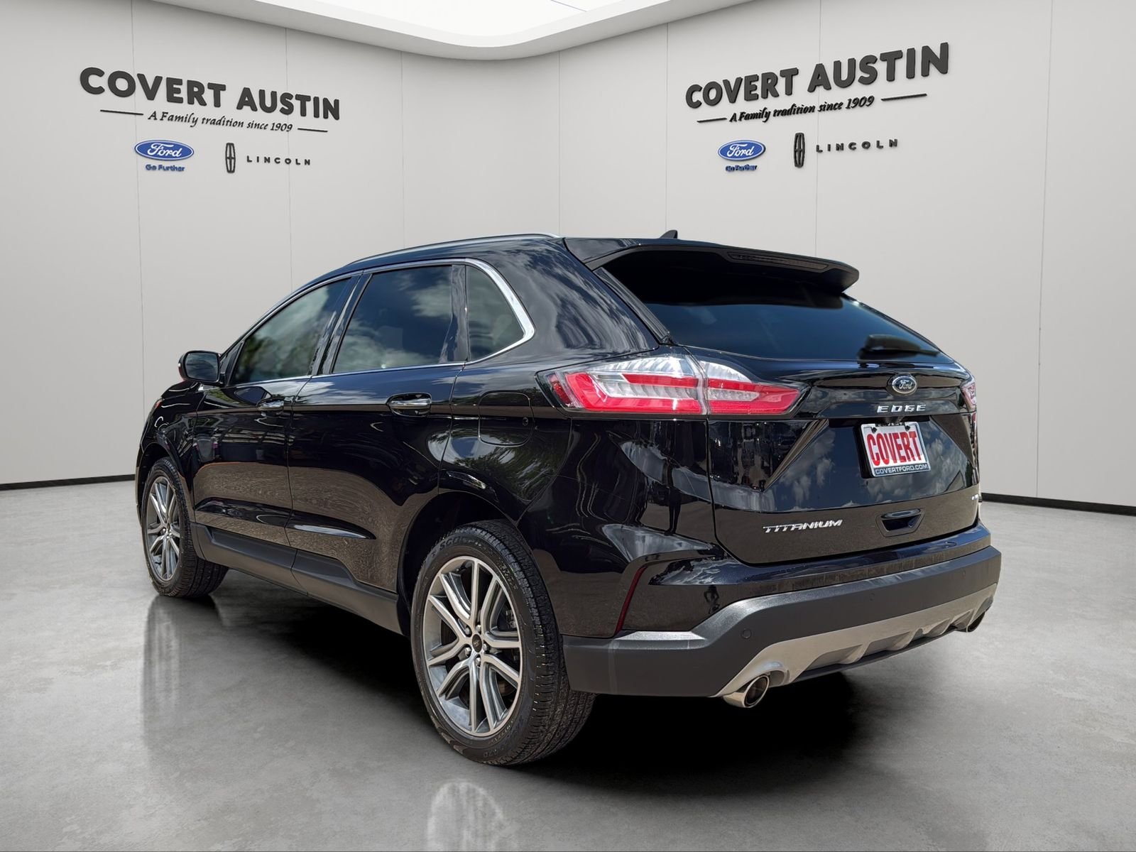 Used 2023 Black Ford Titanium image 3