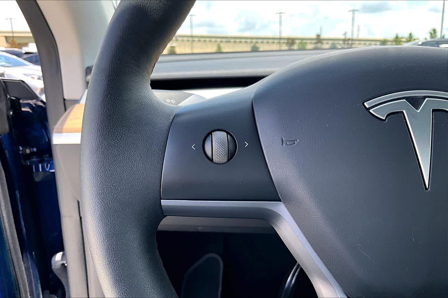 Used 2024 Deep Blue Metallic Tesla Long Range image 21