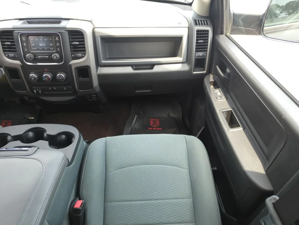 Used 2016 Gray Ram Tradesman image 16