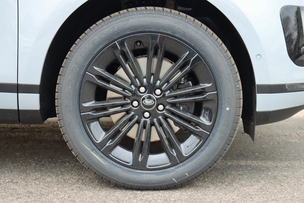 2026 LAND ROVER RANGE ROVER EVOQUE - Image 8
