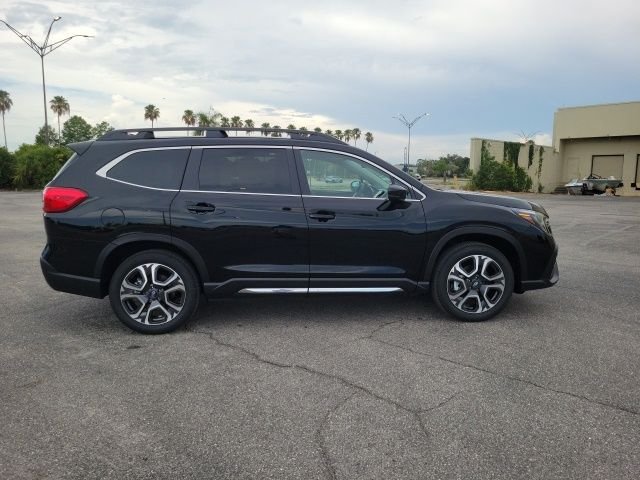 New 2026 CRYSTAL BLACK SILICA Subaru Limited 7-Passenger image 4