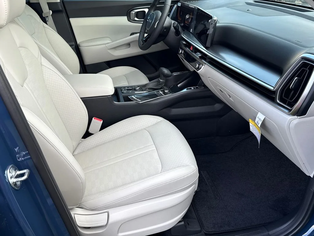 Certified Used 2025 Black Kia S image 13