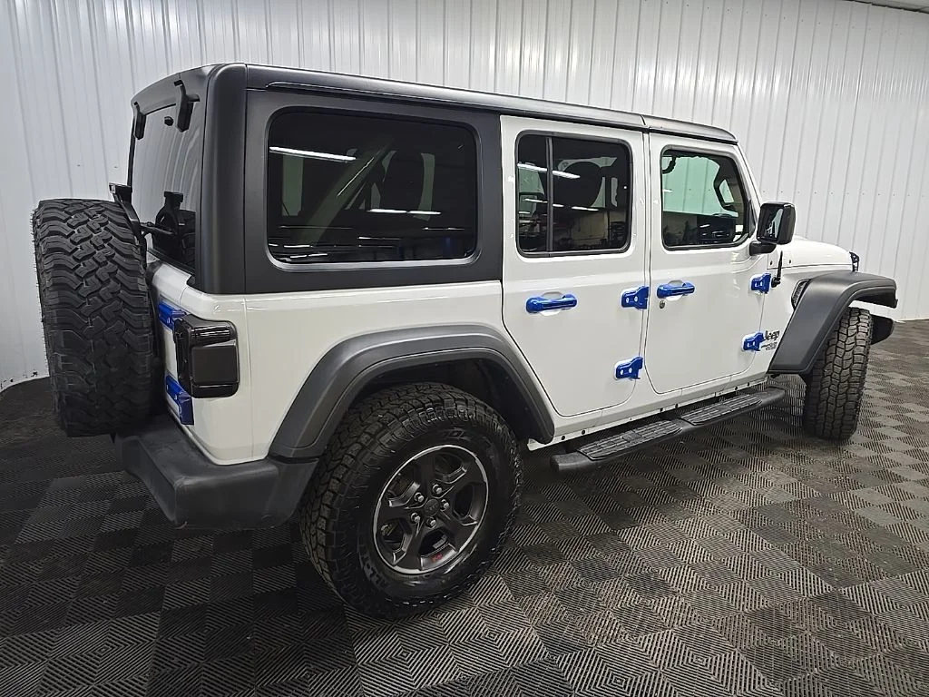 Used 2019 White Jeep Unlimited Sport S image 3