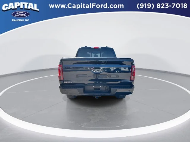 Used 2024 Blue Ford XLT image 7
