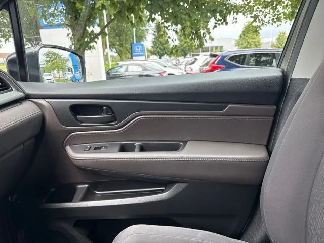 Used 2018 Brown Honda EX image 30