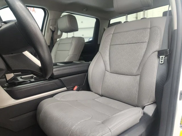 Used 2024 White Toyota SR5 image 14