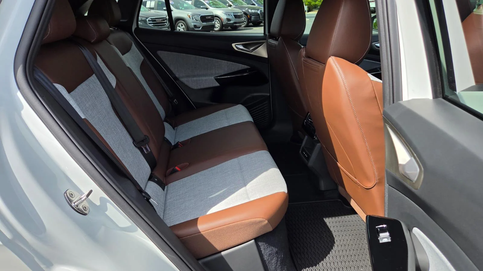 New 2026 opal white pearl Volkswagen Pro image 47